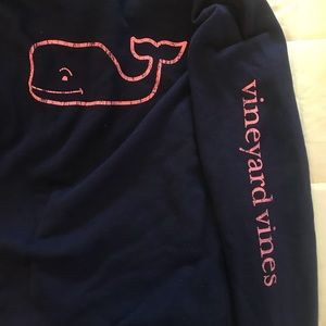 Vineyard Vines sweatshirt